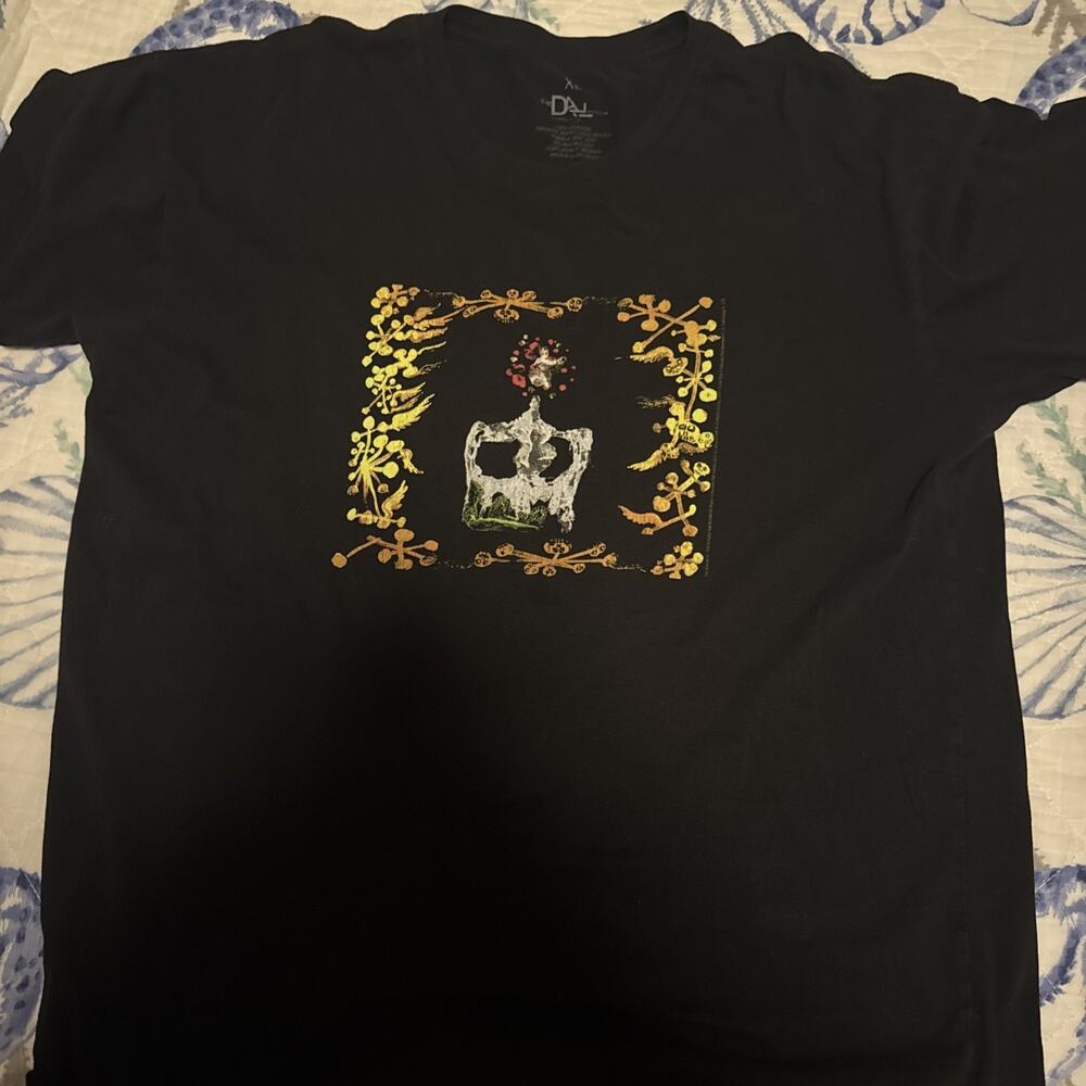 Courtesy Of The Deli Museum T-Shirt Extra Large